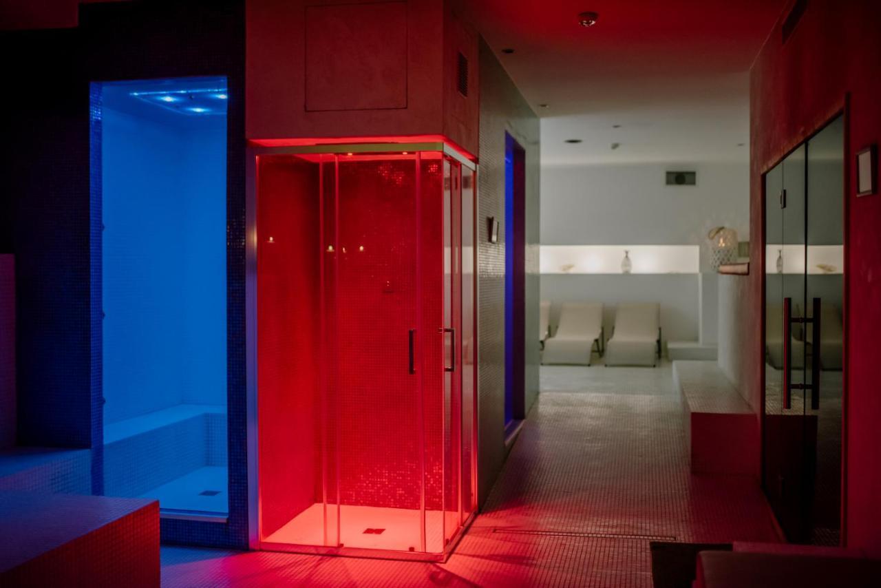 Hotel Lalla Beauty & Relax Cesenatico Exteriör bild