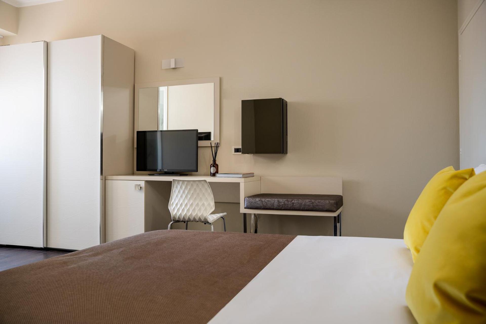 Hotel Lalla Beauty & Relax Cesenatico Exteriör bild