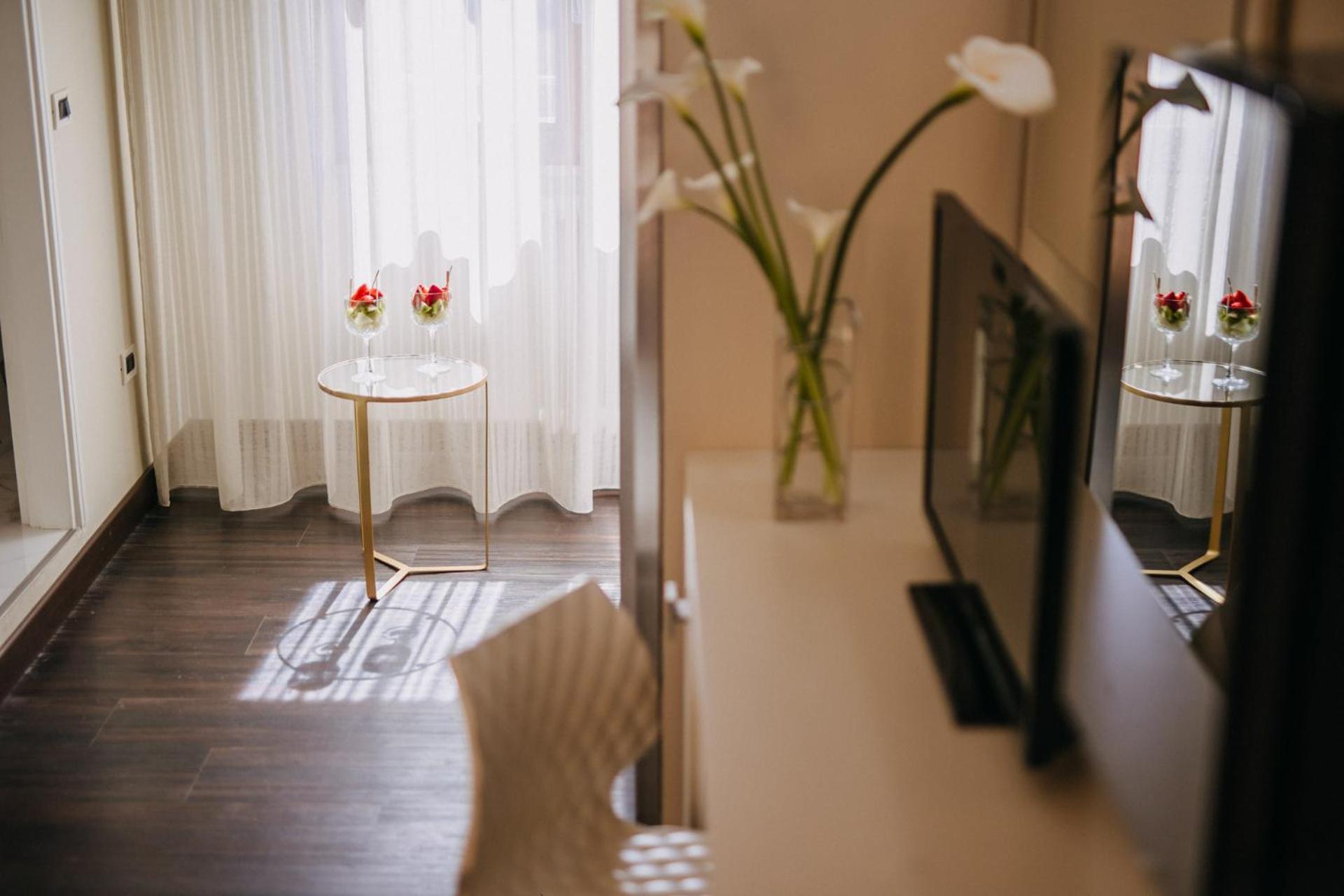 Hotel Lalla Beauty & Relax Cesenatico Exteriör bild