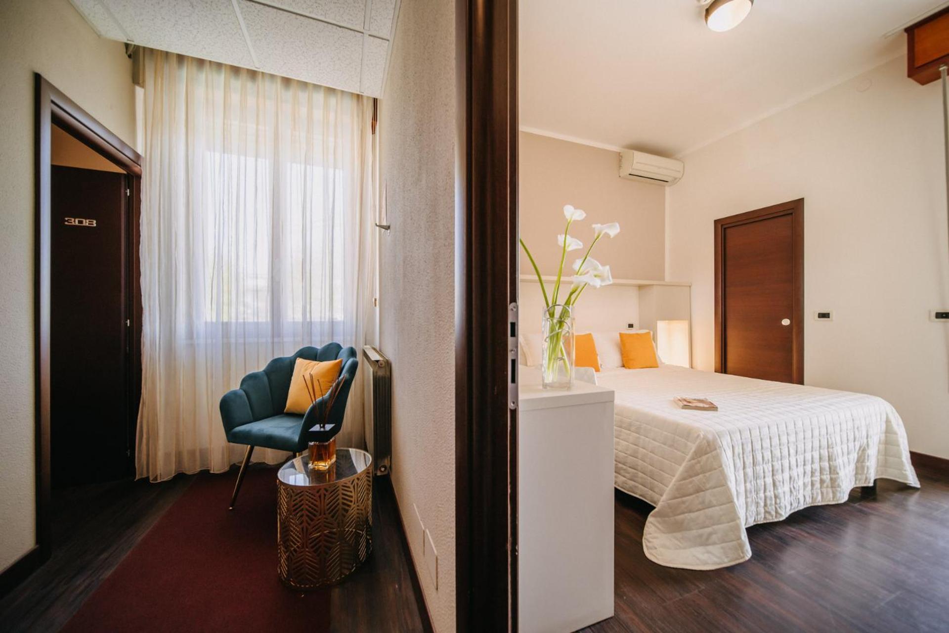 Hotel Lalla Beauty & Relax Cesenatico Exteriör bild