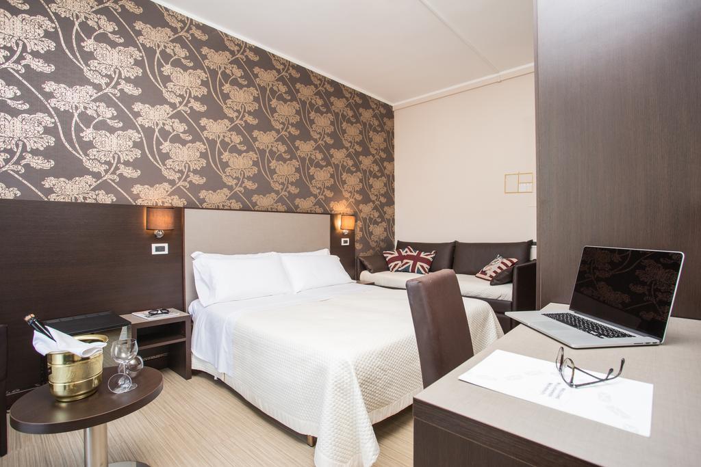 Hotel Lalla Beauty & Relax Cesenatico Exteriör bild